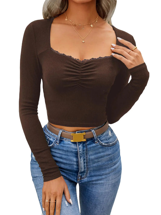 SOLY HUX Camisetas de Manga Larga Recortadas para Mujer, Tejido de Canalé con Encaje Fruncido y Cuello de Corazón, Casual y Ajustadas, Color Café Puro Marrón, Talla L