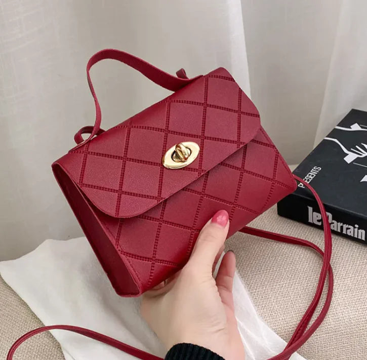 Mini Bolso de Mano con Patrón de Rombos