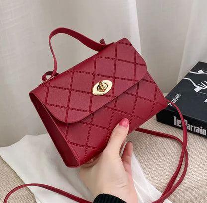 Mini Bolso de Mano con Patrón de Rombos